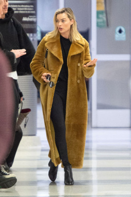 Margot Robbie pic #1111035