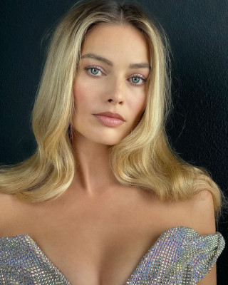 photo 24 in Margot Robbie gallery [id1345482] 2024-03-07 00:00:00