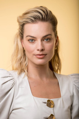 Margot Robbie pic #1093205