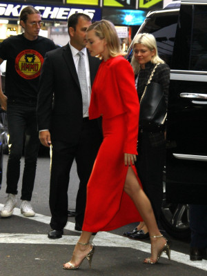 Margot Robbie pic #1018986