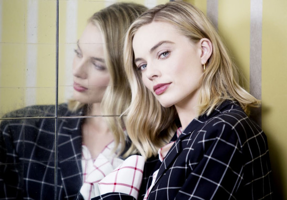 Margot Robbie pic #991716