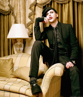 photo 16 in Marilyn Manson gallery [id244485] 2010-03-24 00:00:00