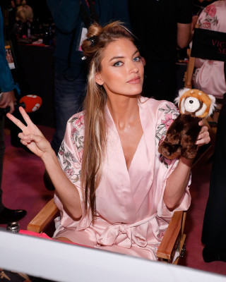 Martha Hunt pic #981764