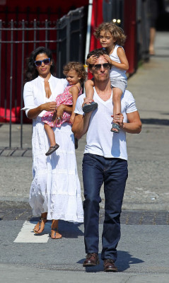 photo 22 in McConaughey gallery [id516016] 2012-07-26 00:00:00
