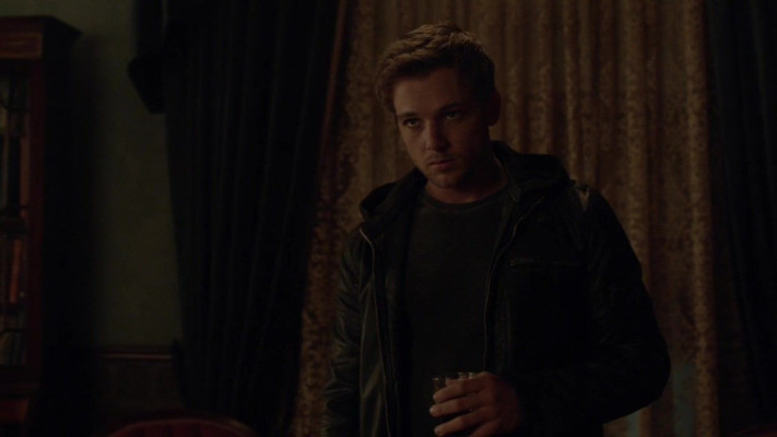 Max Thieriot pic #1249515