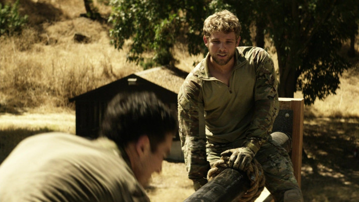Max Thieriot pic #1272222