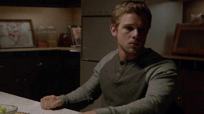 photo 5 in Max Thieriot gallery [id1238371] 2020-10-30 00:00:00