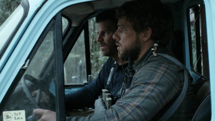 photo 23 in Max Thieriot gallery [id1243702] 2020-12-25 00:00:00