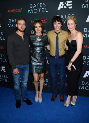 Max Thieriot pic #1276285