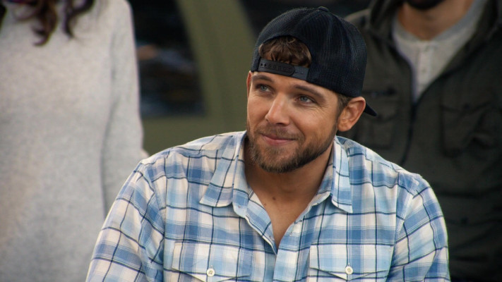 Max Thieriot pic #1247189