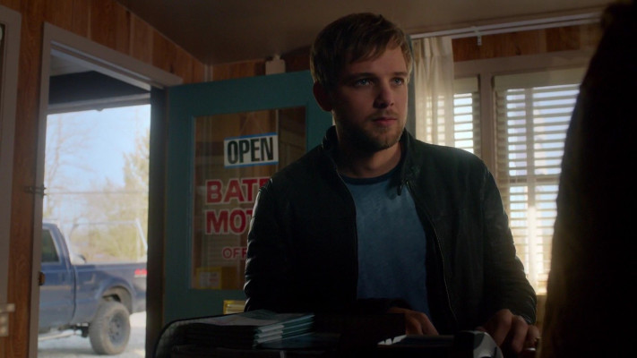 Max Thieriot pic #1255519