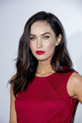 Megan Fox pic #735540