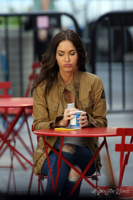 Megan Fox pic #774075
