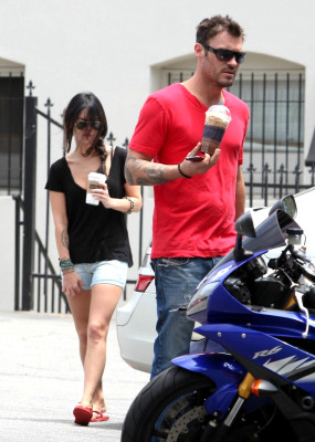 Megan Fox pic #611037