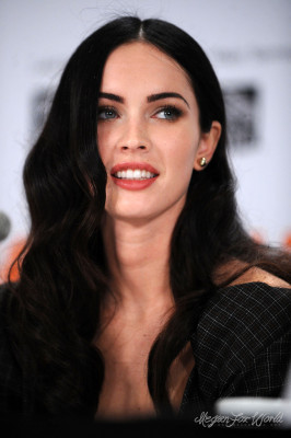 Megan Fox pic #821099