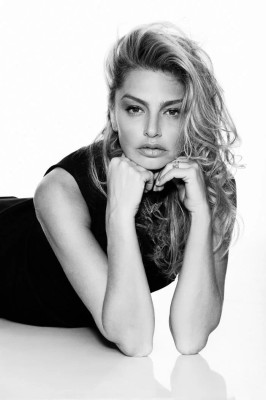 photo 6 in Michaela Bercu gallery [id1359184] 2024-10-24 00:00:00