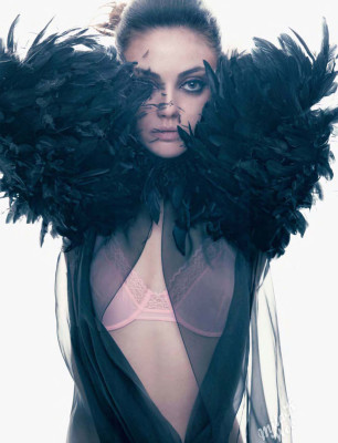 Mila Kunis pic #349749
