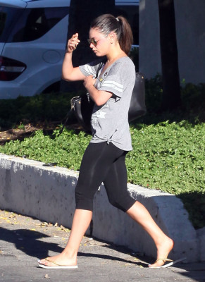 Mila Kunis pic #517585