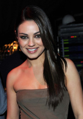 Mila Kunis pic #325592