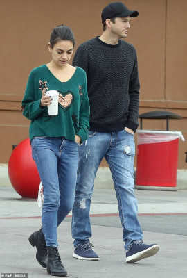 Mila Kunis pic #1090805