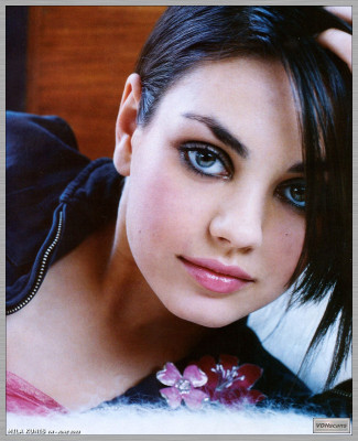 Mila Kunis pic #15562