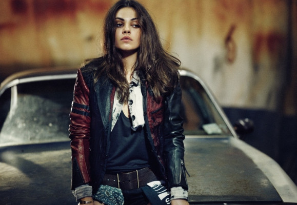 Mila Kunis pic #511873