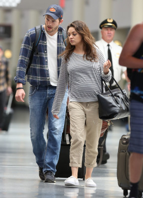 Mila Kunis pic #693693
