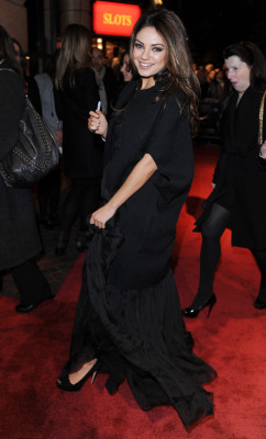 Mila Kunis pic #505742