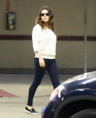 Mila Kunis pic #744673