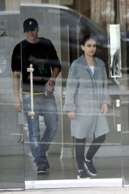 Mila Kunis pic #1023514