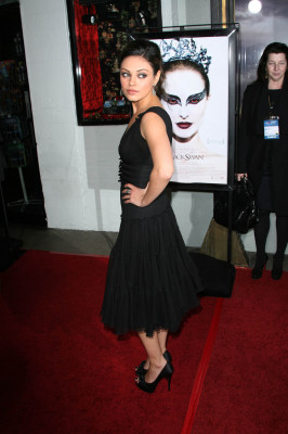 Mila Kunis pic #304733