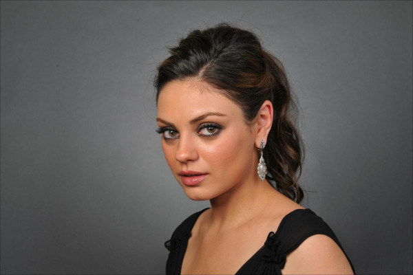 Mila Kunis pic #560931