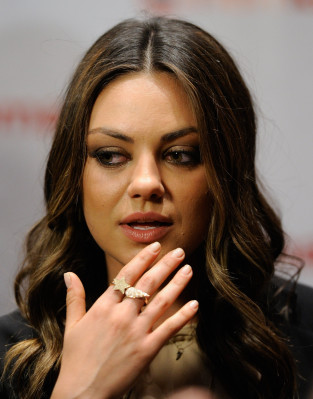 Mila Kunis pic #505700
