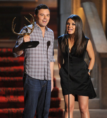 Mila Kunis pic #505750