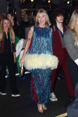 Miley Cyrus pic #1279017