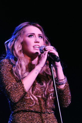 Miley Cyrus pic #454955
