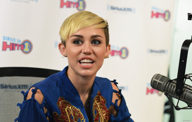 Miley Cyrus pic #625931