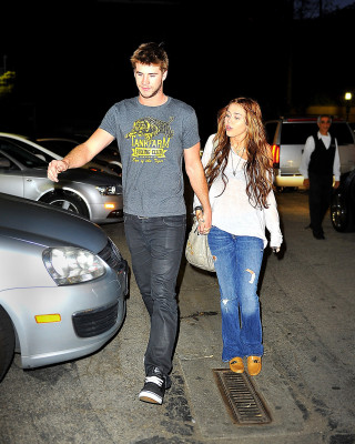 Miley Cyrus pic #459648
