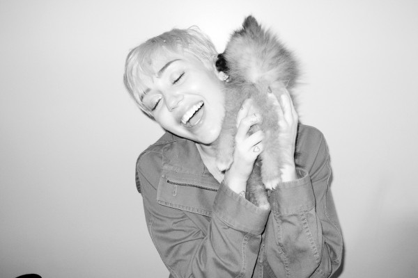 Miley Cyrus pic #717243