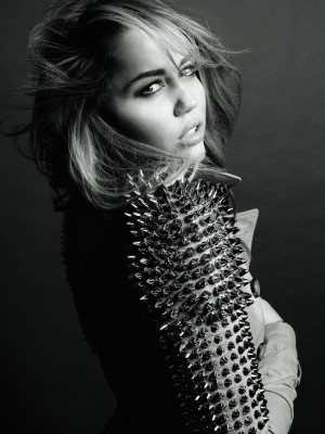 photo 26 in Miley gallery [id421238] 2011-11-21 00:00:00