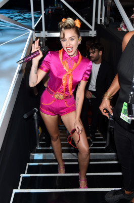 Miley Cyrus pic #959149