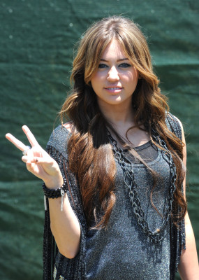 Miley Cyrus pic #408383