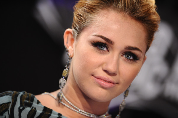 photo 18 in Miley Cyrus gallery [id399810] 2011-09-05 00:00:00