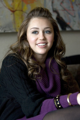 Miley Cyrus pic #149013