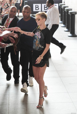 photo 29 in Miley Cyrus gallery [id625917] 2013-08-17 00:00:00