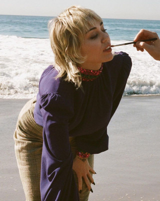 photo 14 in Miley gallery [id1276735] 2021-10-21 00:00:00