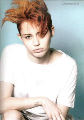 Miley Cyrus pic #670103