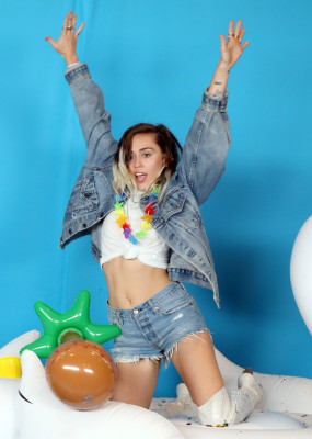 photo 11 in Miley gallery [id944250] 2017-06-19 00:00:00