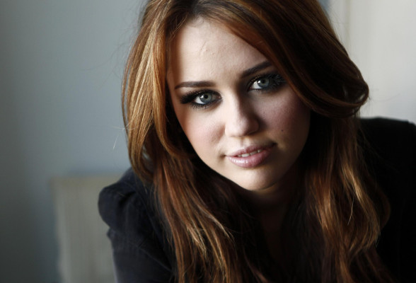 Miley Cyrus pic #246020