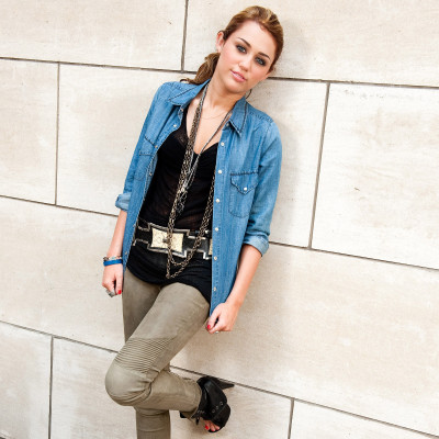 photo 15 in Miley Cyrus gallery [id266189] 2010-06-24 00:00:00